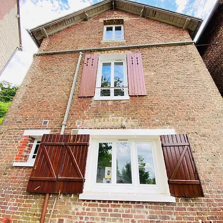 Cosy Avec Jardin Chaleureux